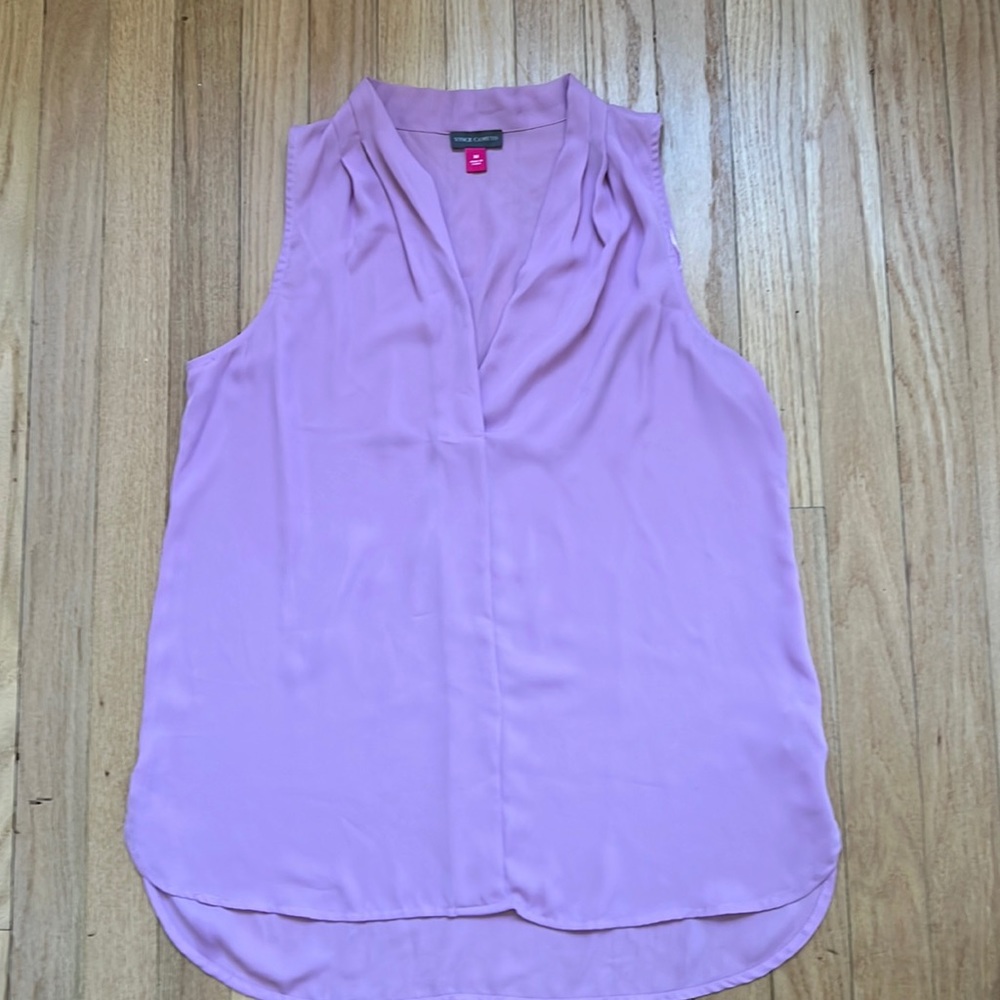 Vince Camuto v neck sleeveless blouse women medium